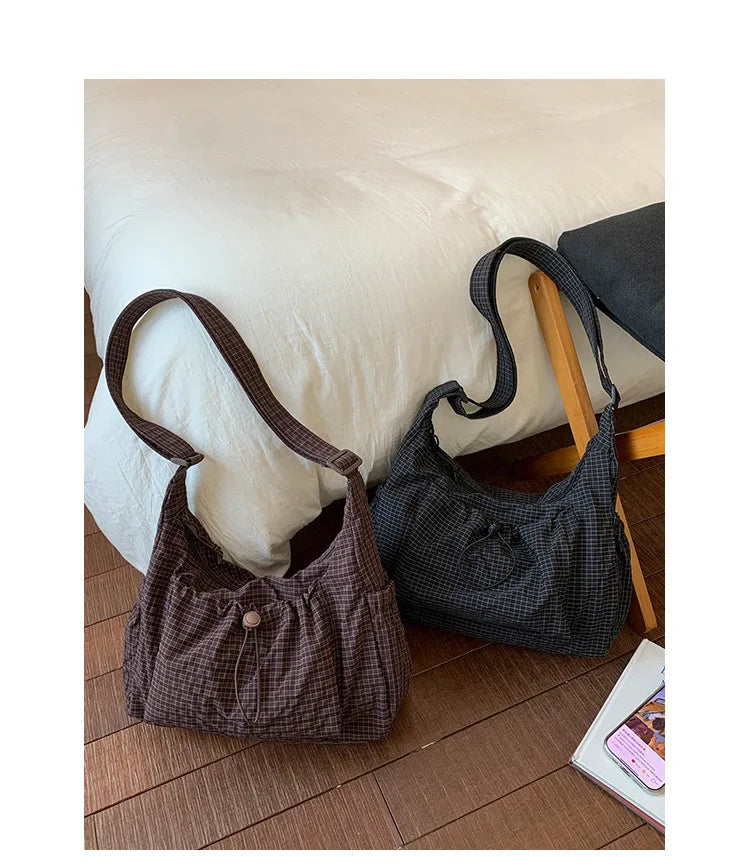 Korean Nylon Shoulder Bags Fashion Simple Plaid Zipper Tote Drawstring Pleated Cloud Bags New Commuter Crossbody Shoulder Bag Quick Pick Grocers