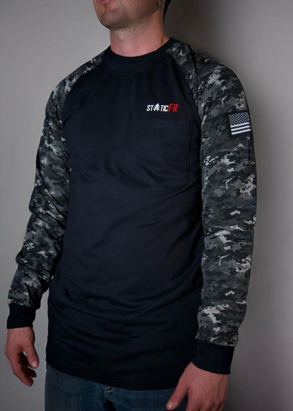 FR Digital Camo - Black/Gray Static FR